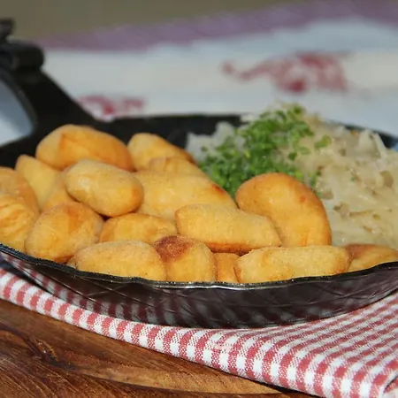 酒店 Moser-hochkoenig Genuss Wirtshaus 3*