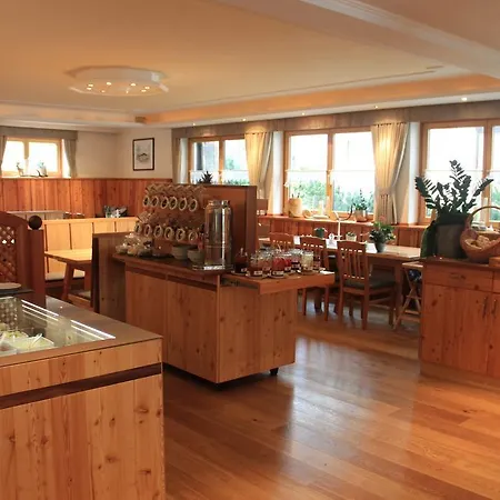 فندق Moser-hochkoenig Genuss Wirtshaus 3*